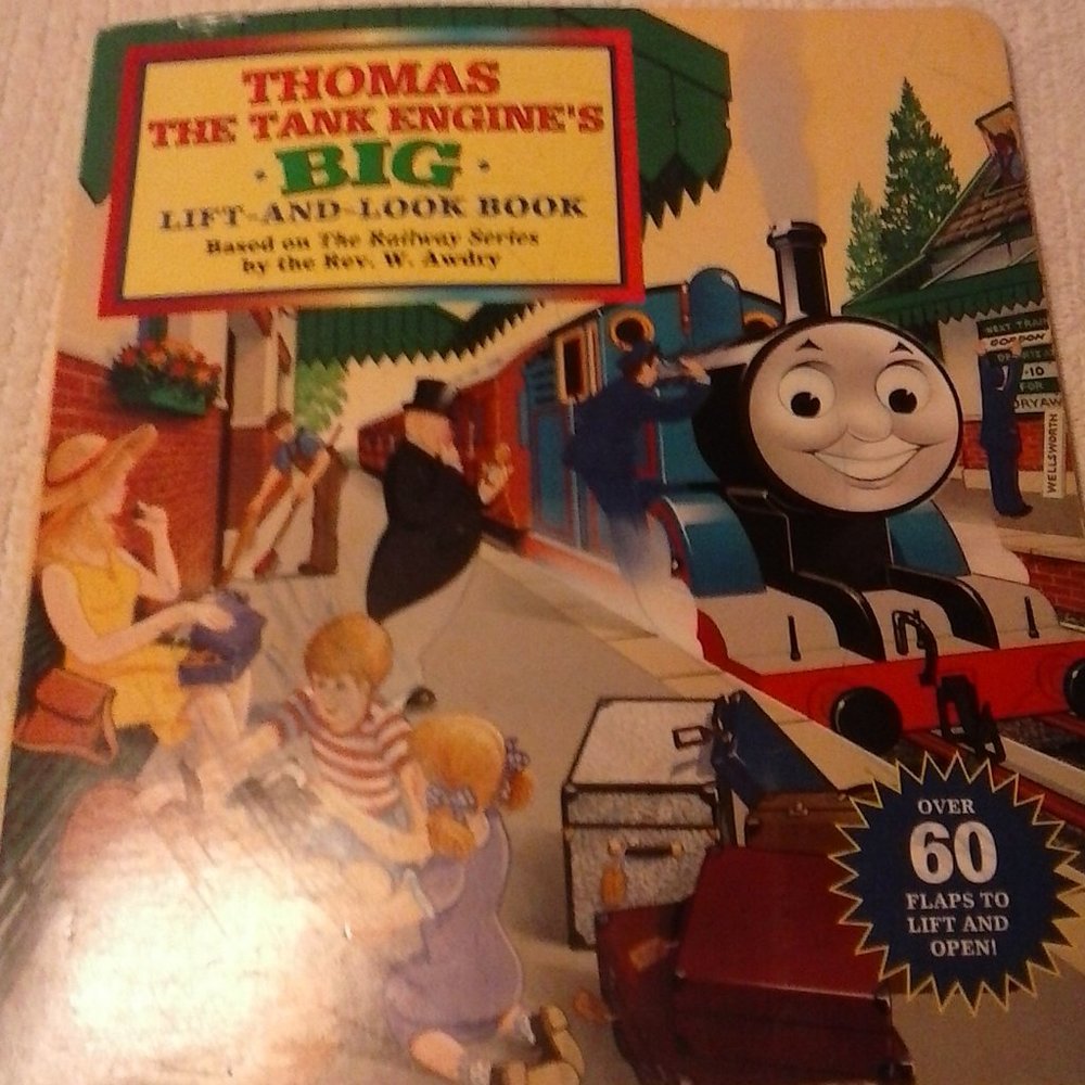 THOMAS THE TANK ENGINE'S BIG LIFT-and-LOOK BOOK